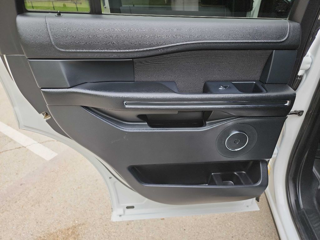 2018 Ford Expedition Image 25