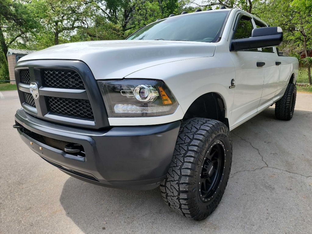 2018 RAM 2500 Image 3