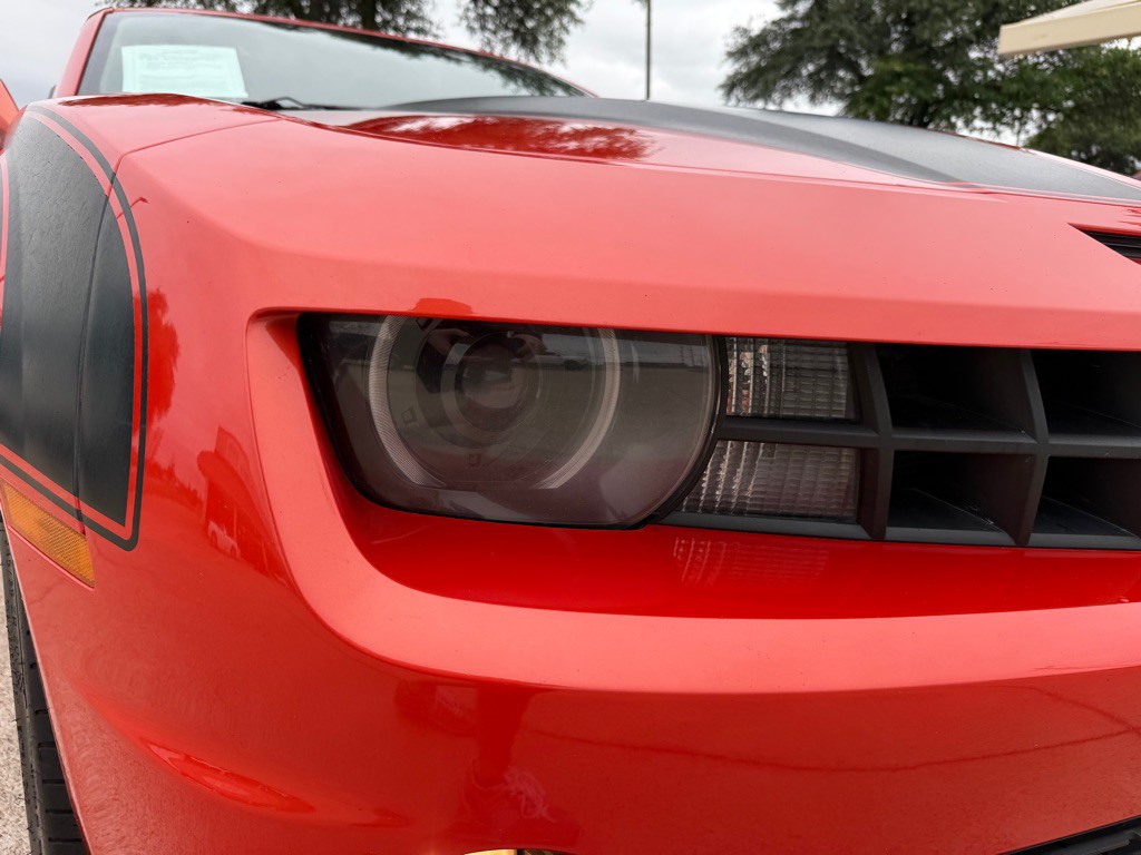 2011 Chevrolet Camaro Image 12