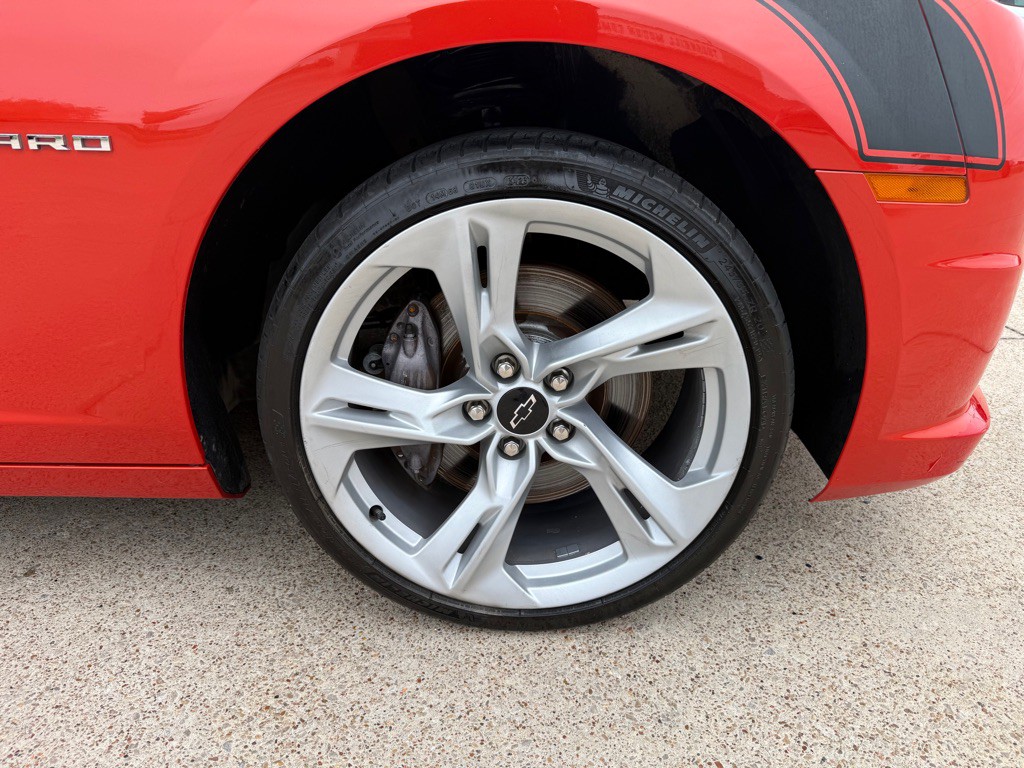 2011 Chevrolet Camaro Image 13