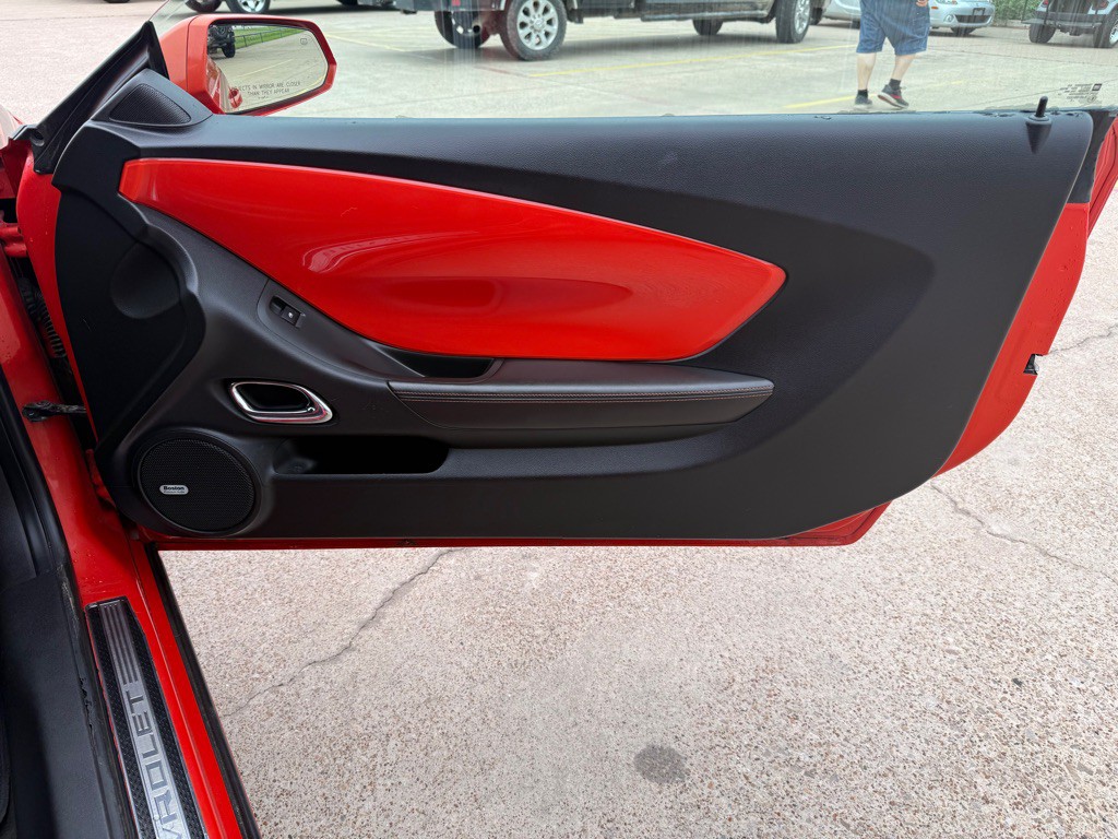 2011 Chevrolet Camaro Image 19