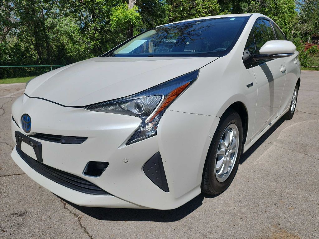 2017 Toyota Prius Image 3