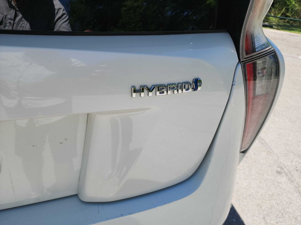 2017 Toyota Prius Image 7