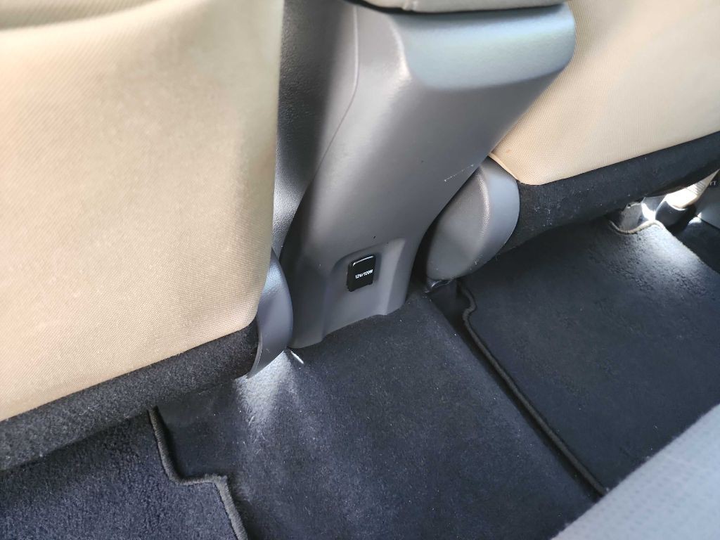 2017 Toyota Prius Image 22