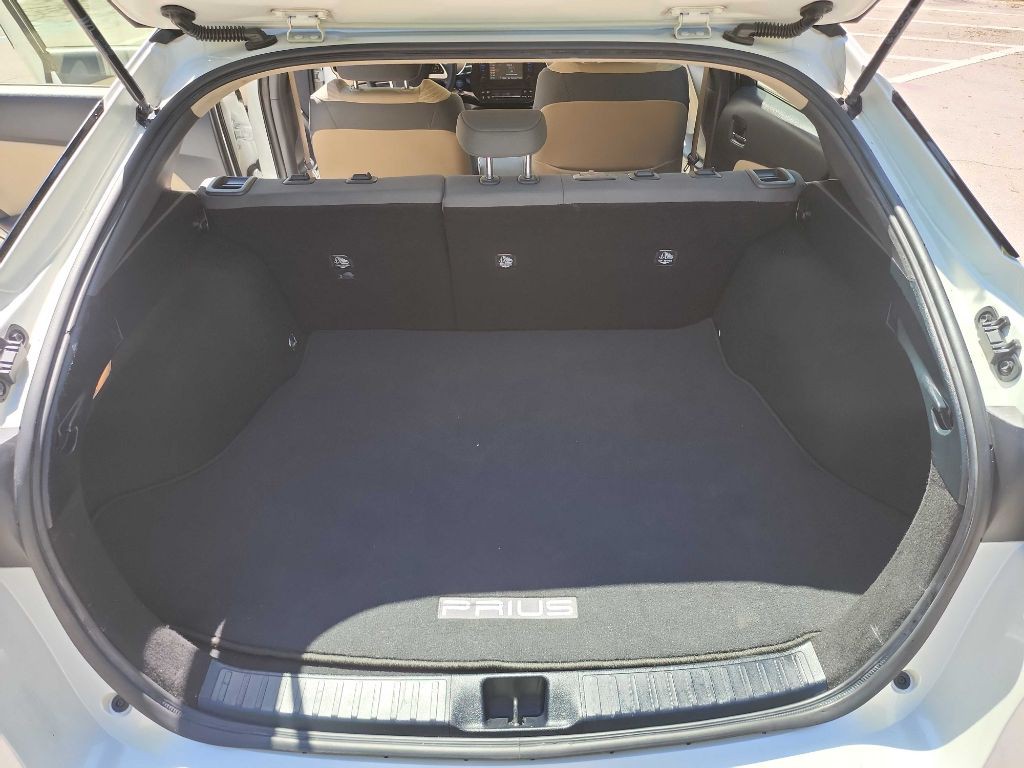 2017 Toyota Prius Image 23