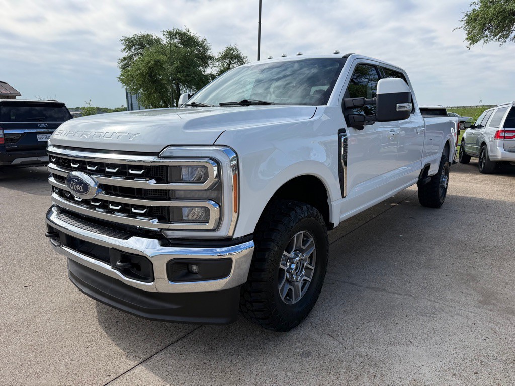 2023 Ford F-250 Image 3