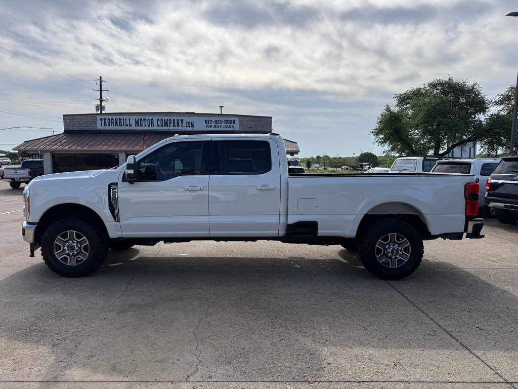 2023 Ford F-250 Image 4