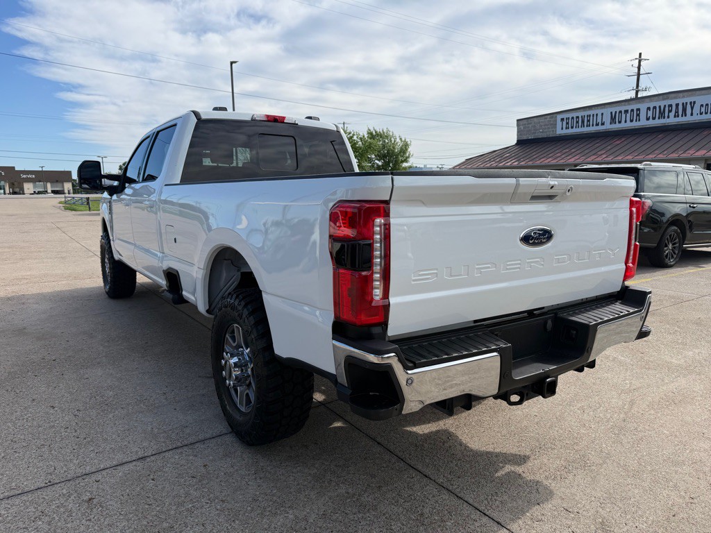 2023 Ford F-250 Image 5