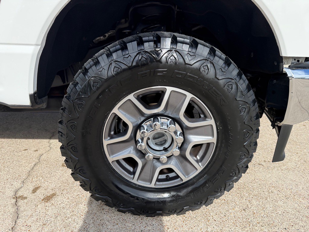 2023 Ford F-250 Image 13