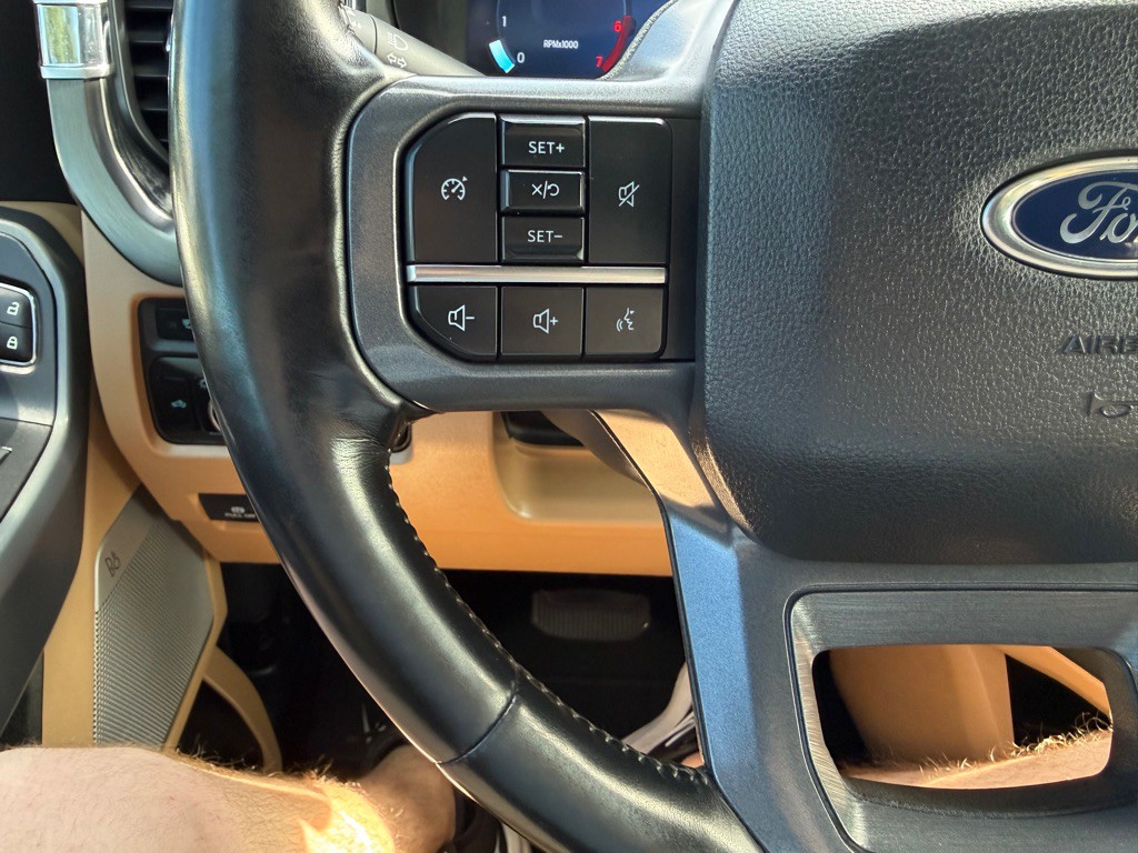 2023 Ford F-250 Image 30