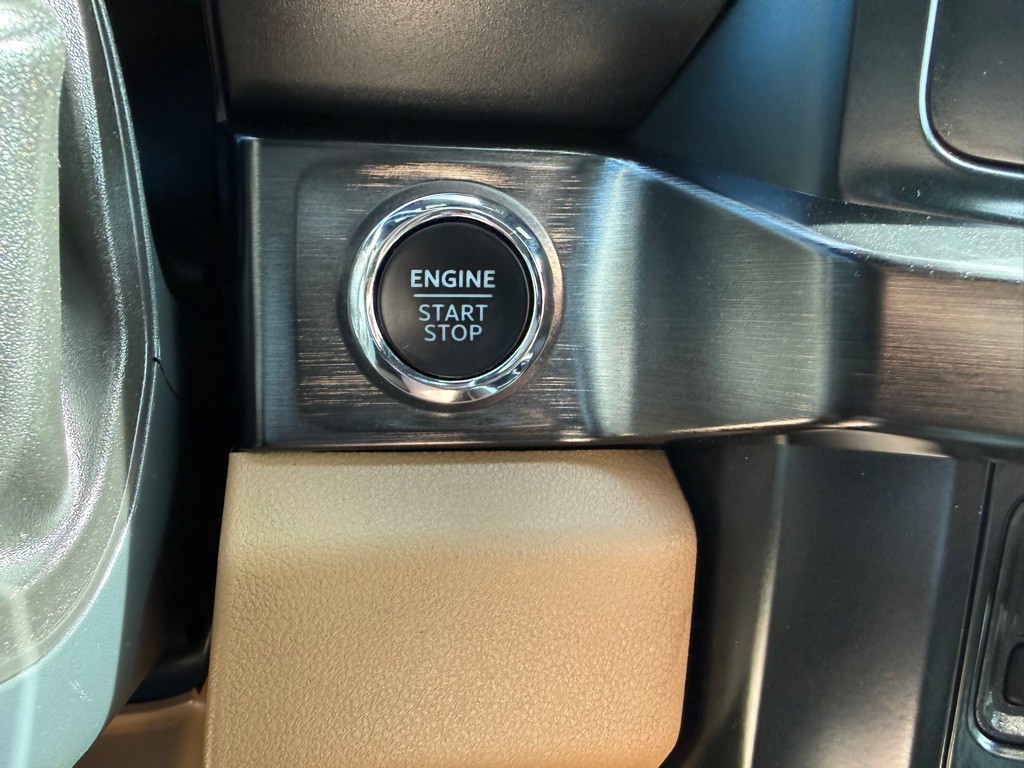 2023 Ford F-250 Image 32