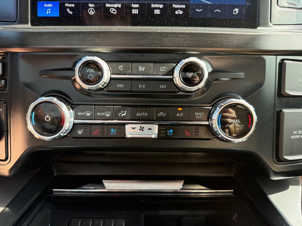 2023 Ford F-250 Image 34