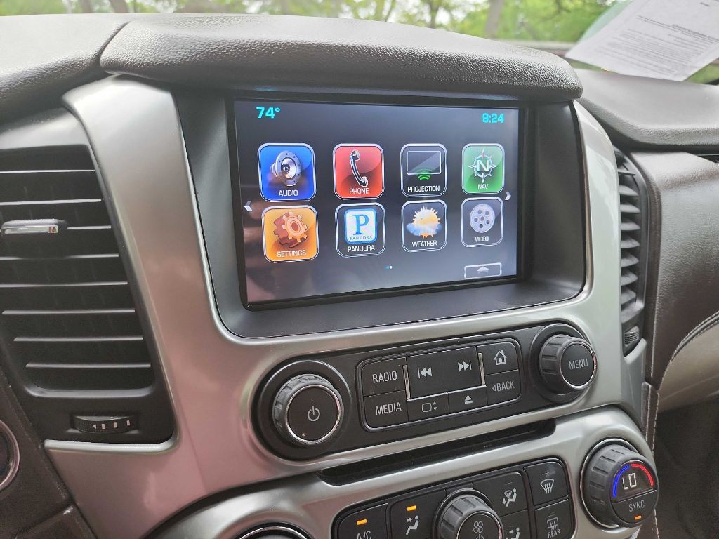 2016 Chevrolet Tahoe Image 25