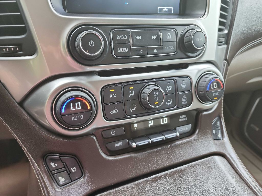 2016 Chevrolet Tahoe Image 27