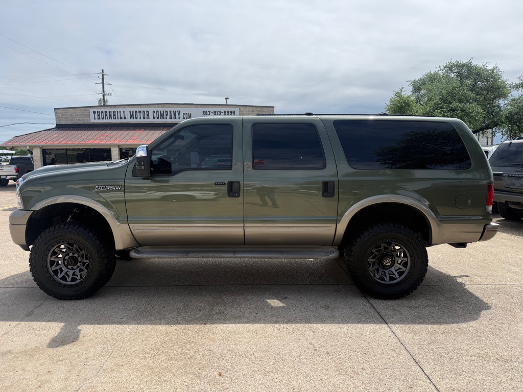 2005 Ford Excursion Image 4