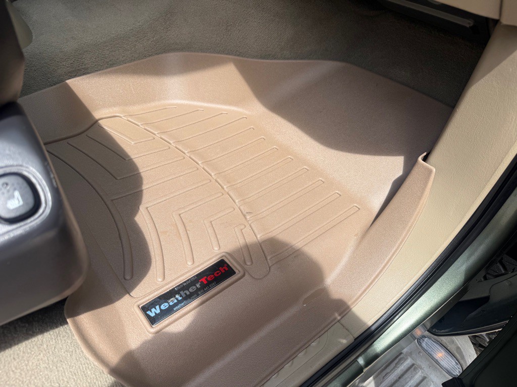 2005 Ford Excursion Image 29