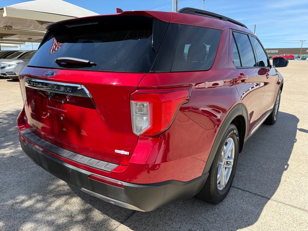 2020 Ford Explorer Image 7