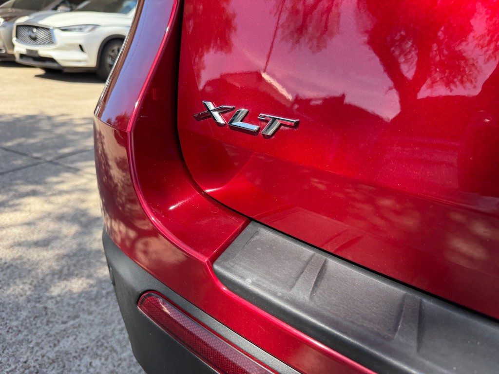 2020 Ford Explorer Image 9