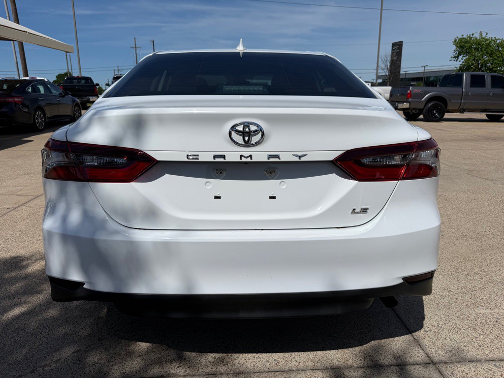 2021 Toyota Camry Image 6