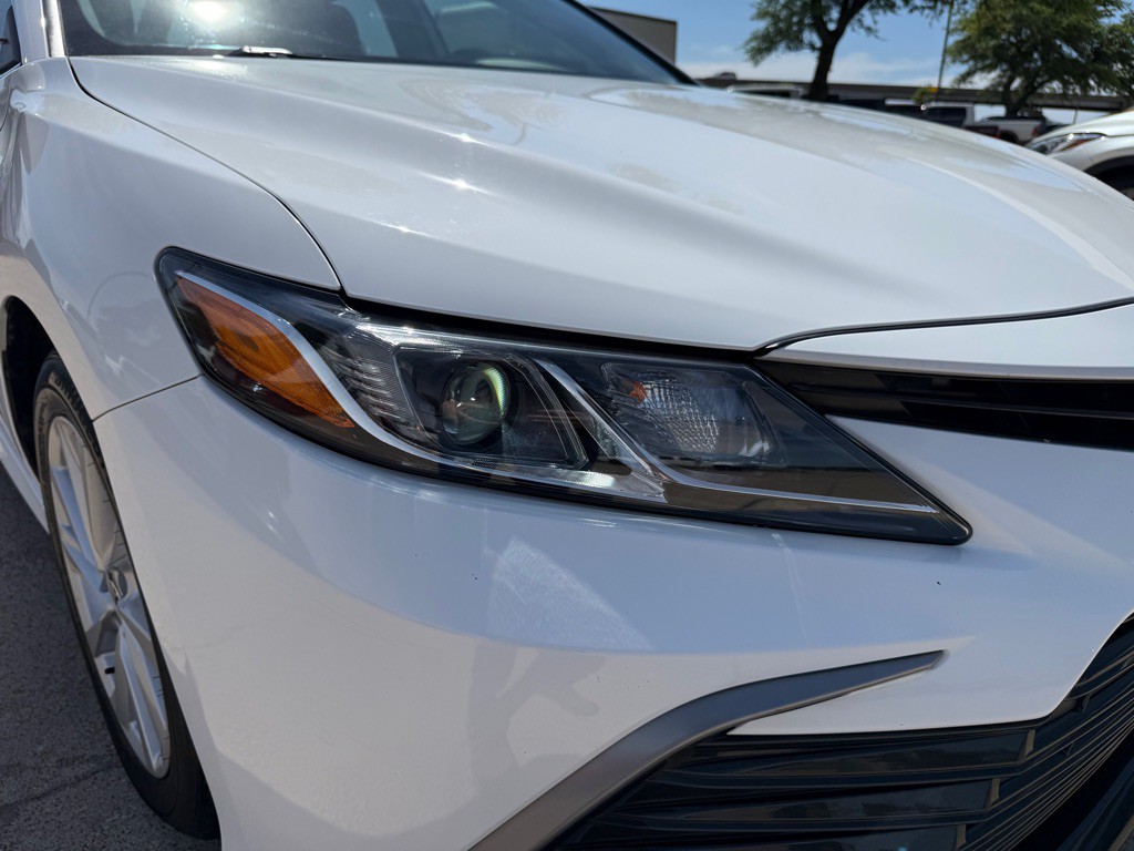 2021 Toyota Camry Image 10