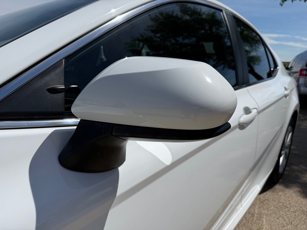 2021 Toyota Camry Image 11