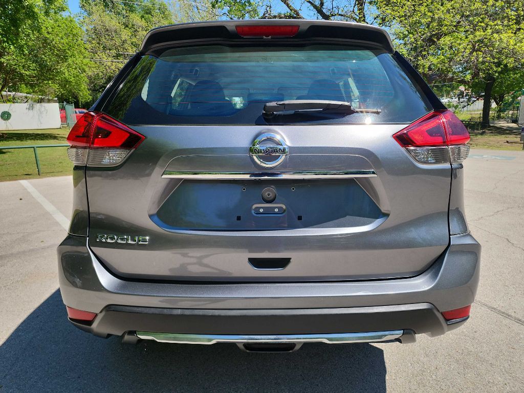 2018 Nissan Rogue Image 6