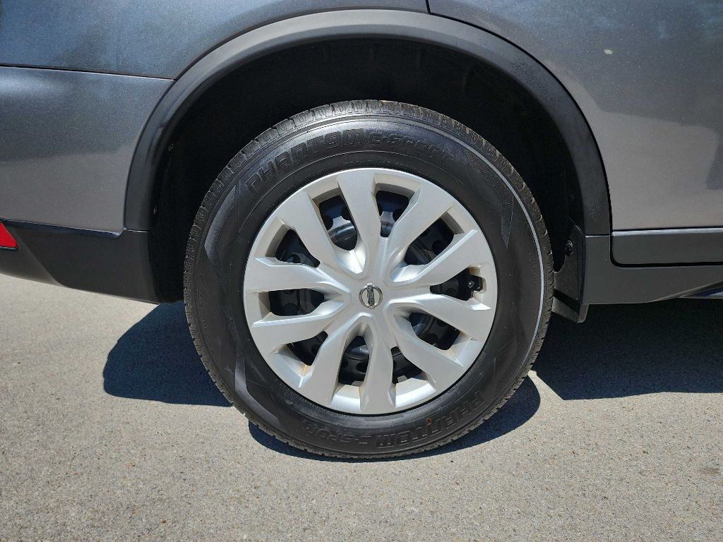 2018 Nissan Rogue Image 9