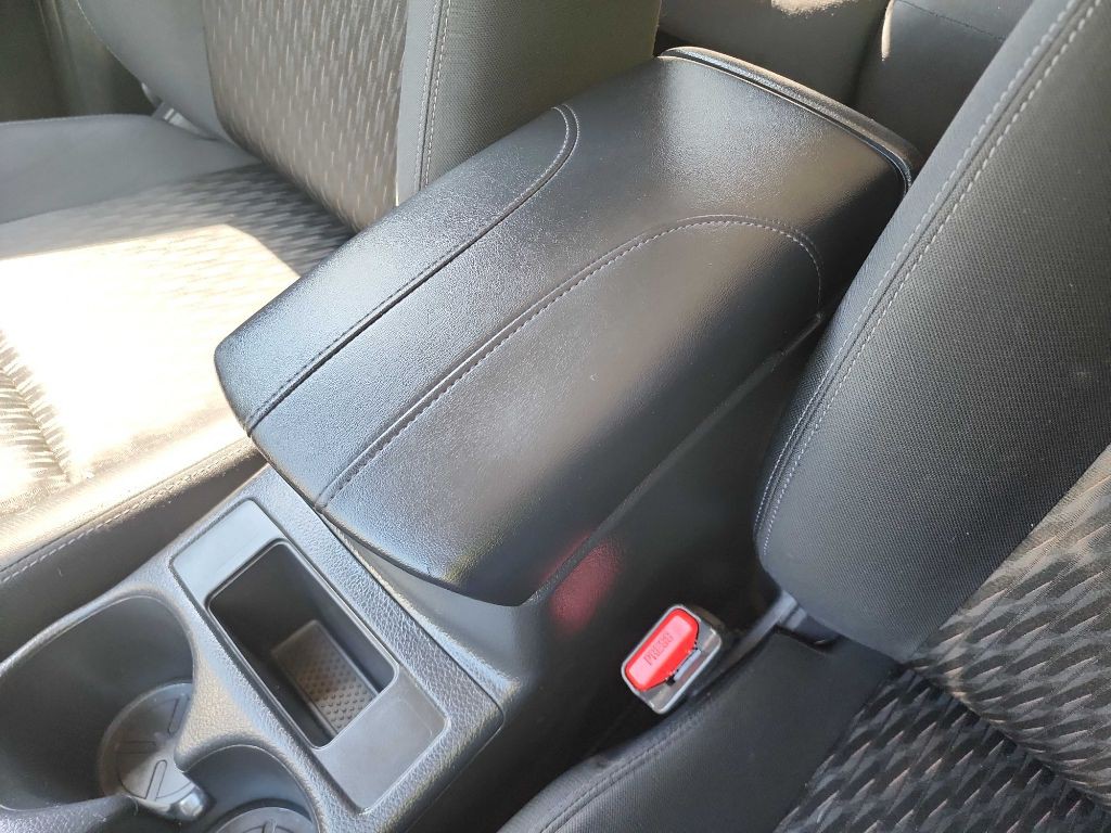 2018 Nissan Rogue Image 23