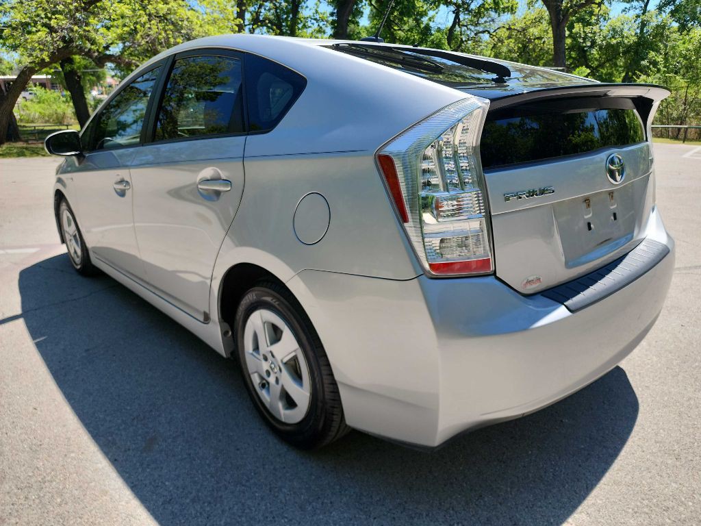 2011 Toyota Prius Image 5