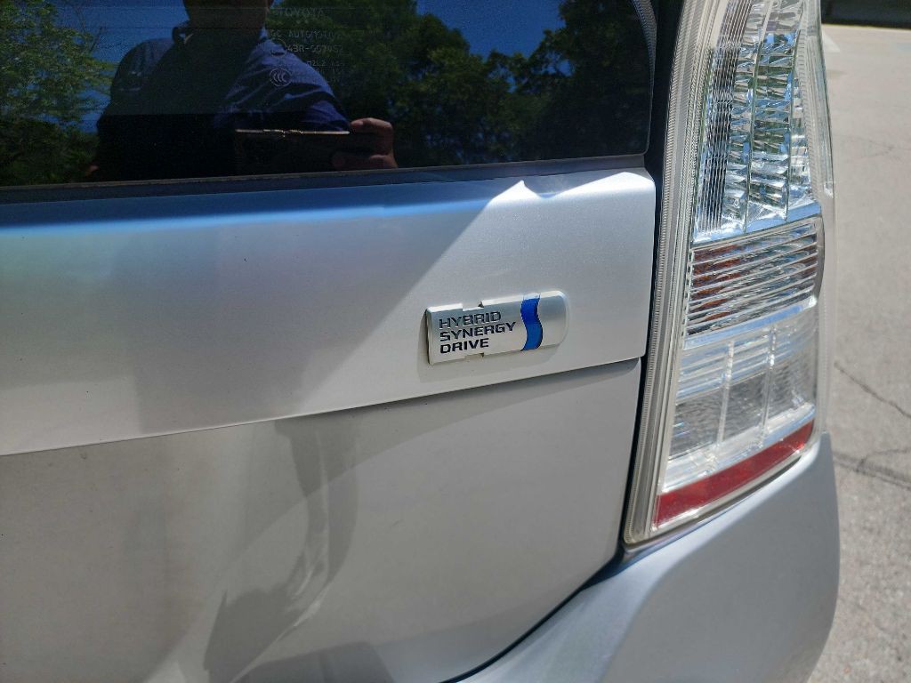 2011 Toyota Prius Image 6