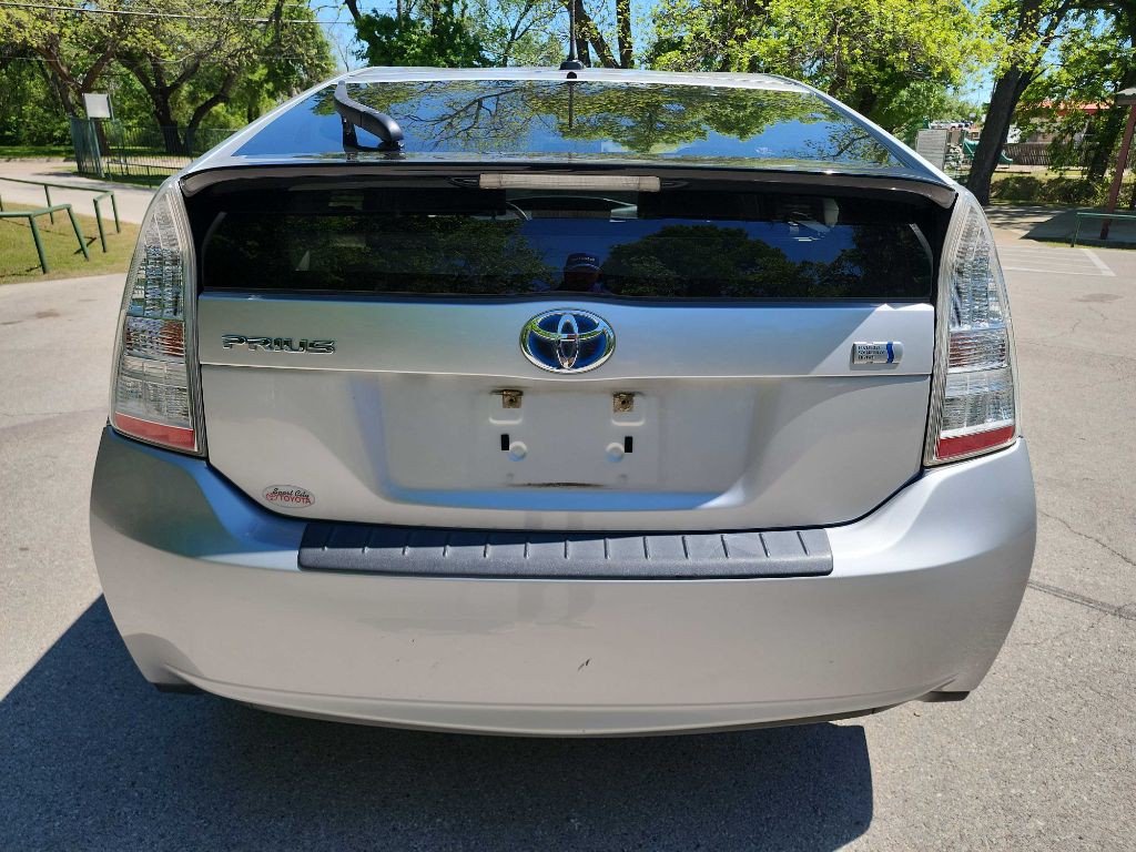 2011 Toyota Prius Image 7
