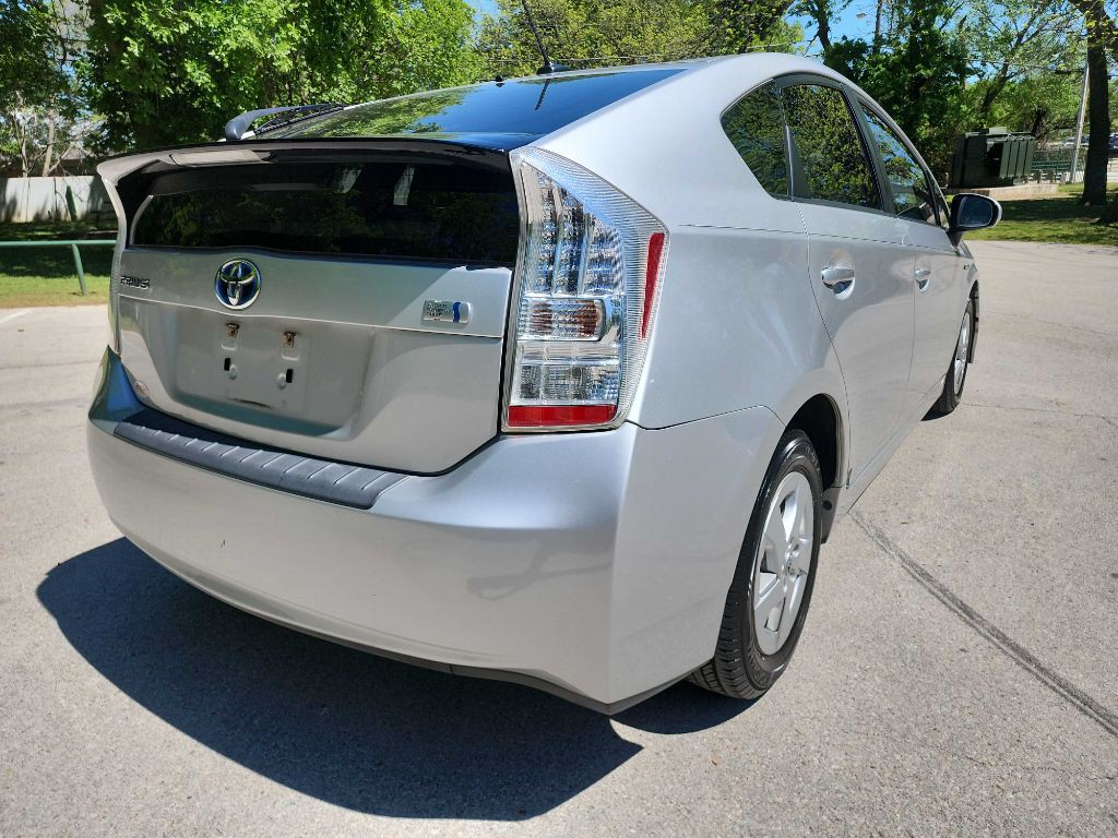 2011 Toyota Prius Image 9