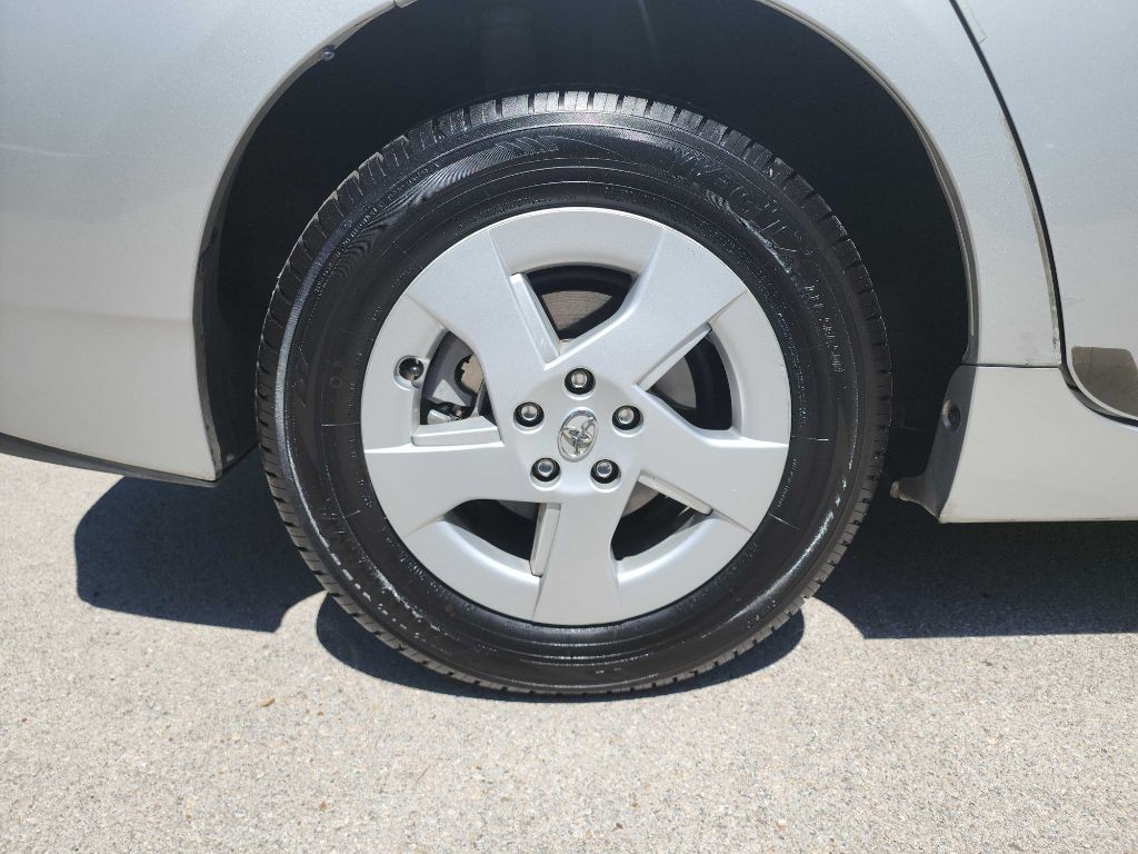 2011 Toyota Prius Image 10