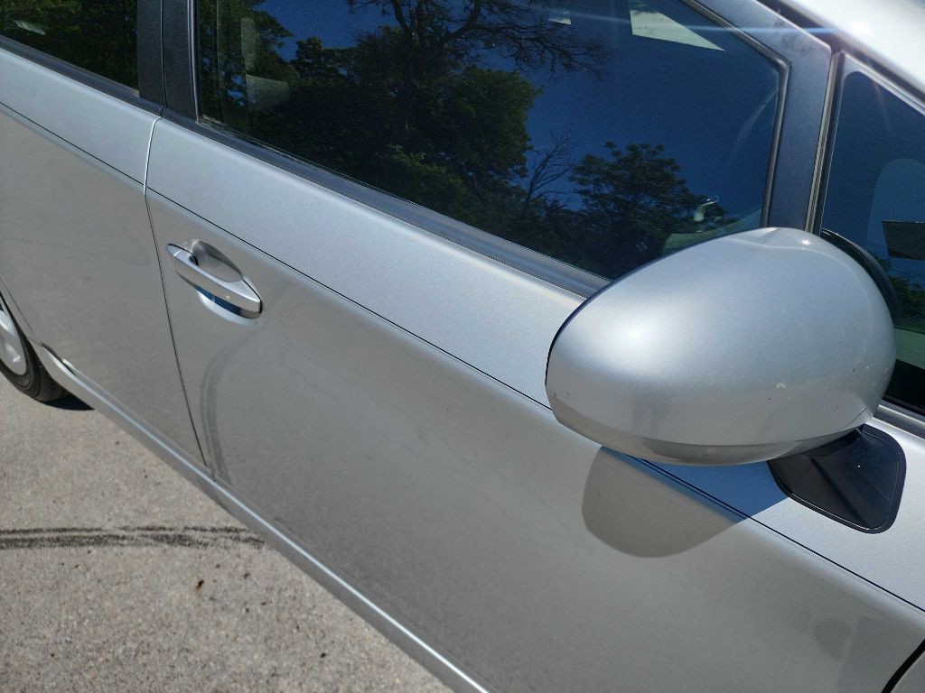 2011 Toyota Prius Image 12