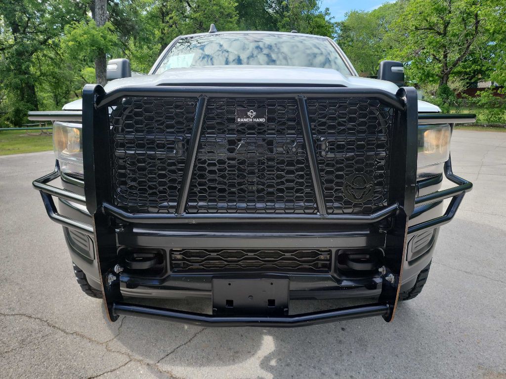 2024 RAM 2500 Image 2