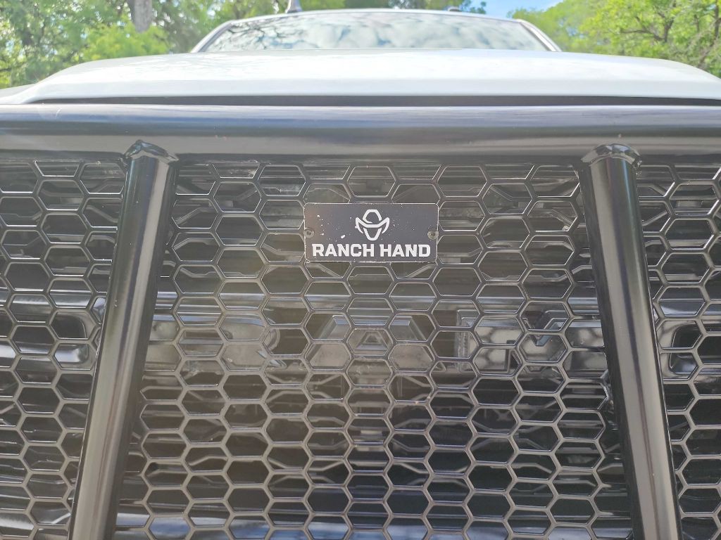 2024 RAM 2500 Image 3
