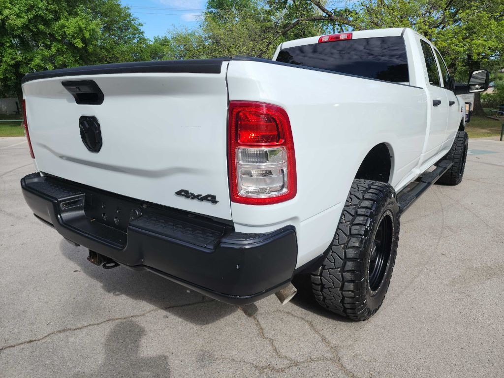2024 RAM 2500 Image 9