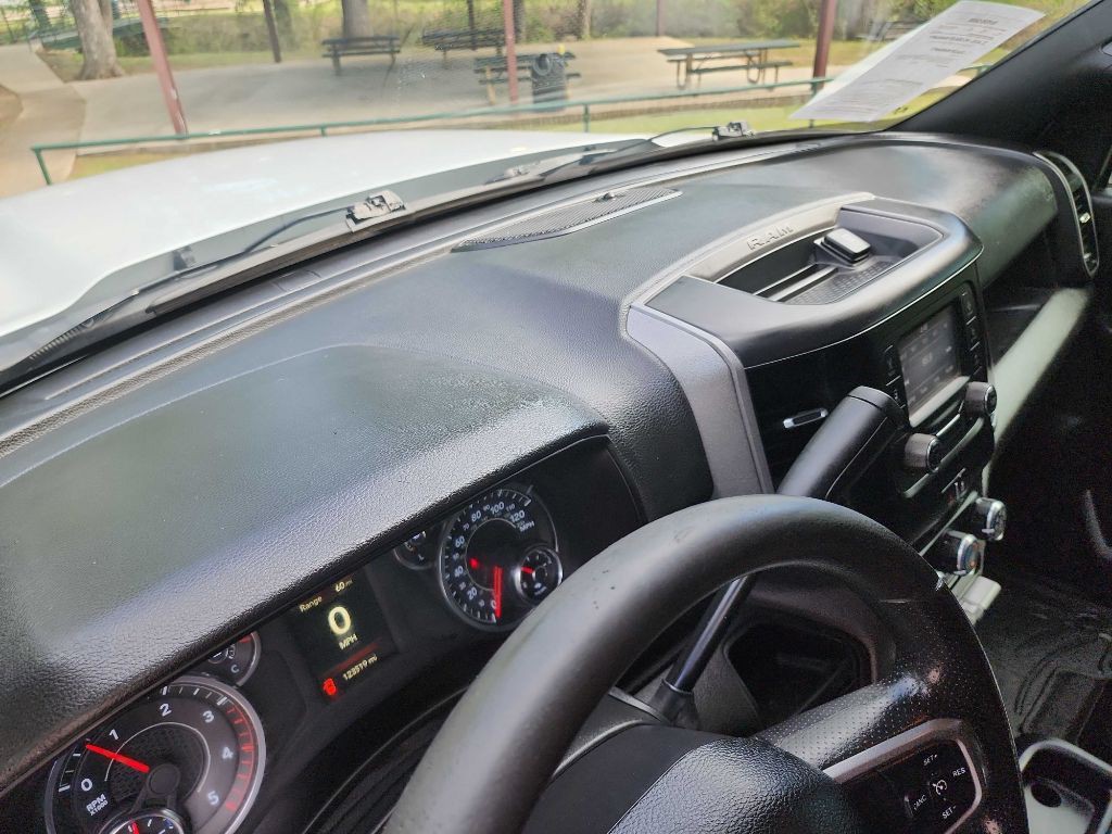 2024 RAM 2500 Image 25