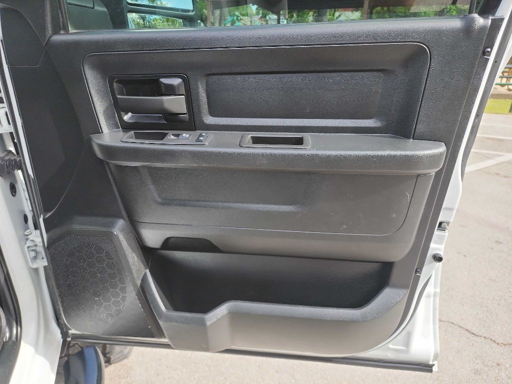 2024 RAM 2500 Image 34