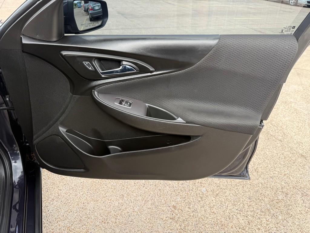 2023 Chevrolet Malibu Image 24