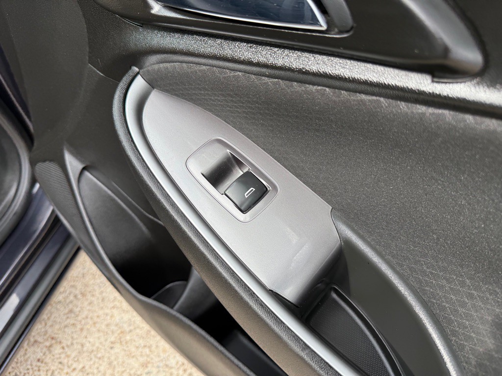 2023 Chevrolet Malibu Image 25