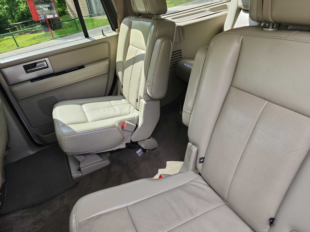 2013 Ford Expedition Image 30
