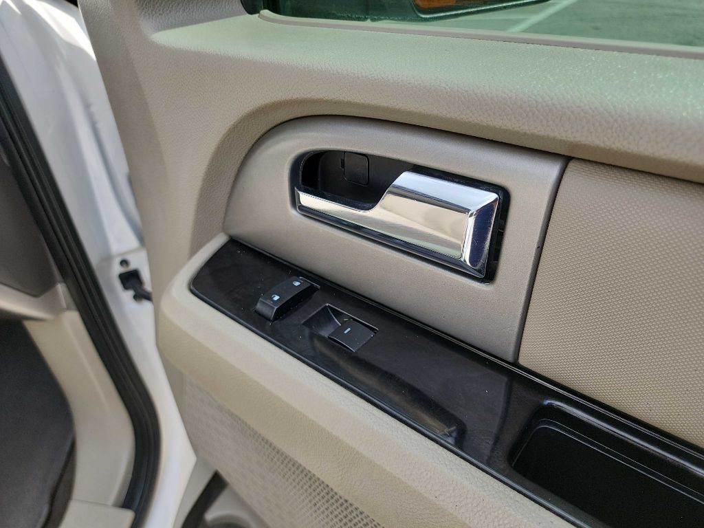 2013 Ford Expedition Image 39