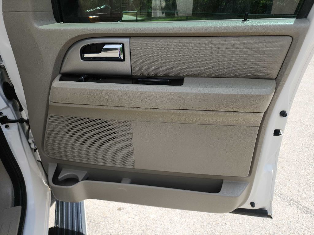2013 Ford Expedition Image 40