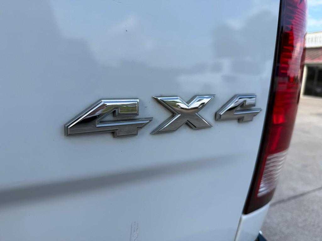 2013 RAM 2500 Image 9
