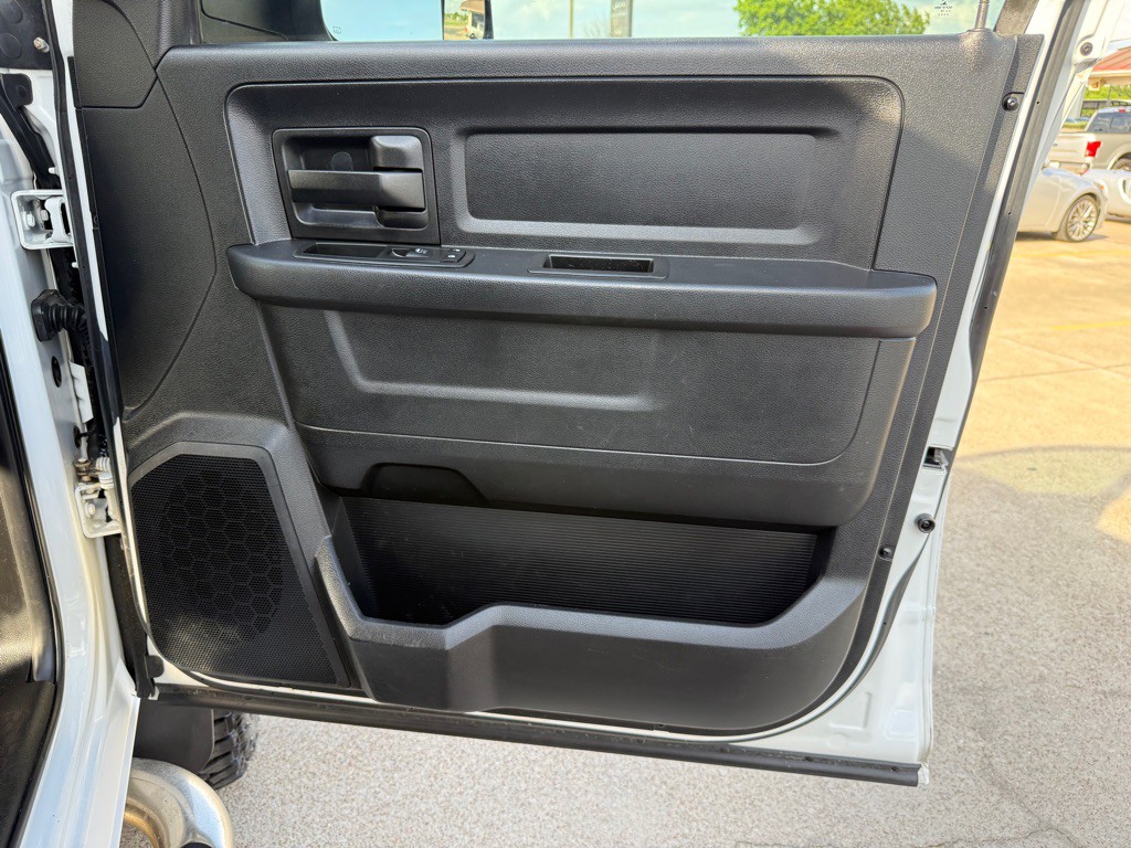 2013 RAM 2500 Image 26