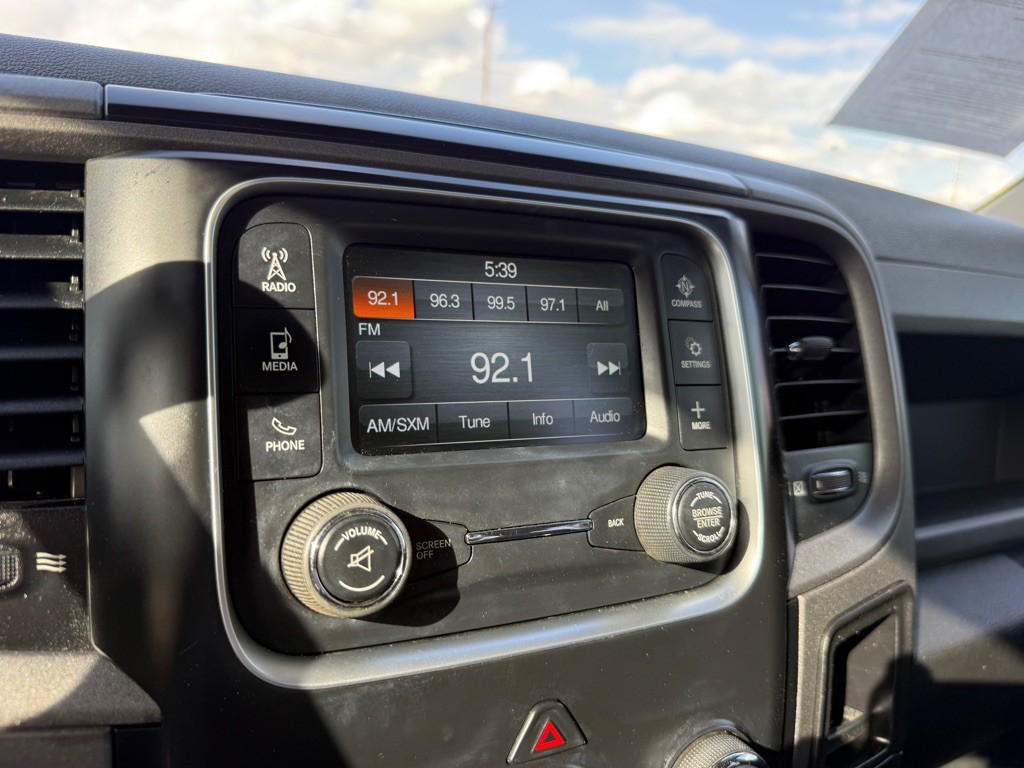 2013 RAM 2500 Image 33