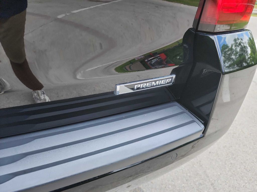 2018 Chevrolet Tahoe Image 8