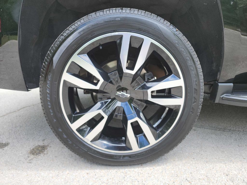 2018 Chevrolet Tahoe Image 12