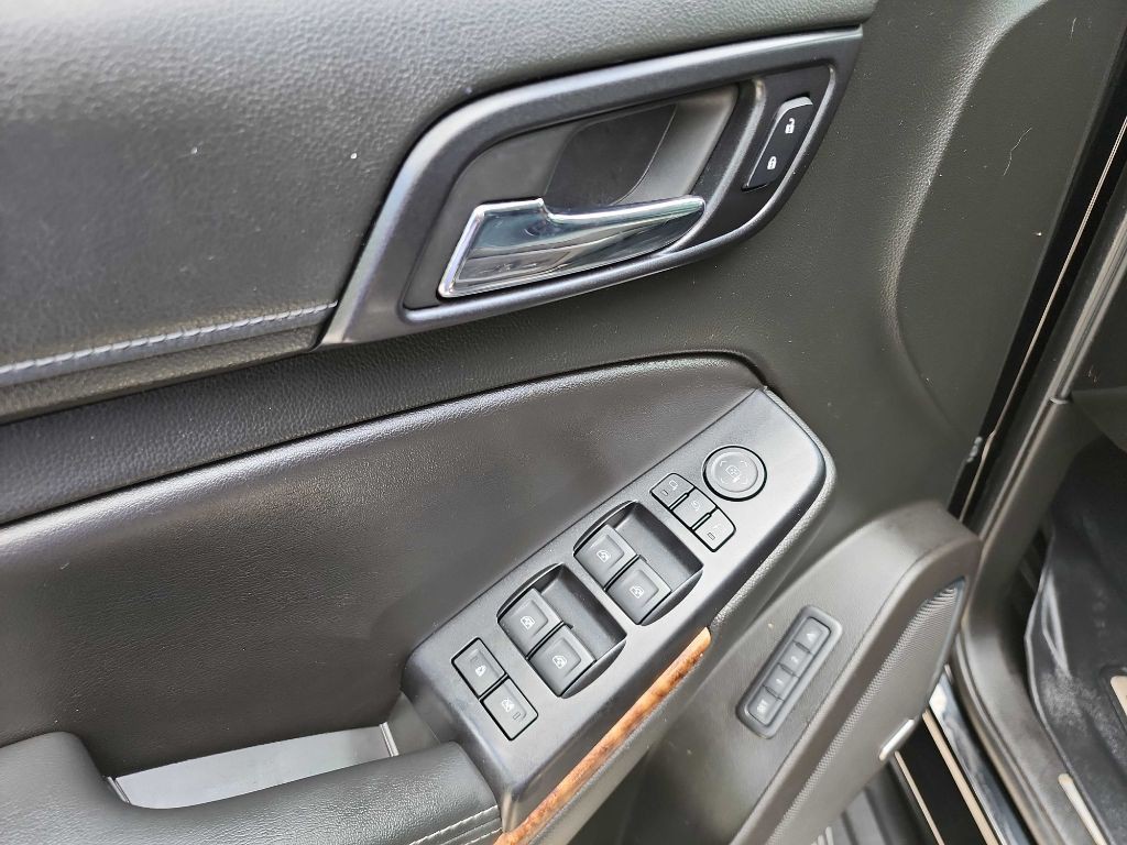 2018 Chevrolet Tahoe Image 14